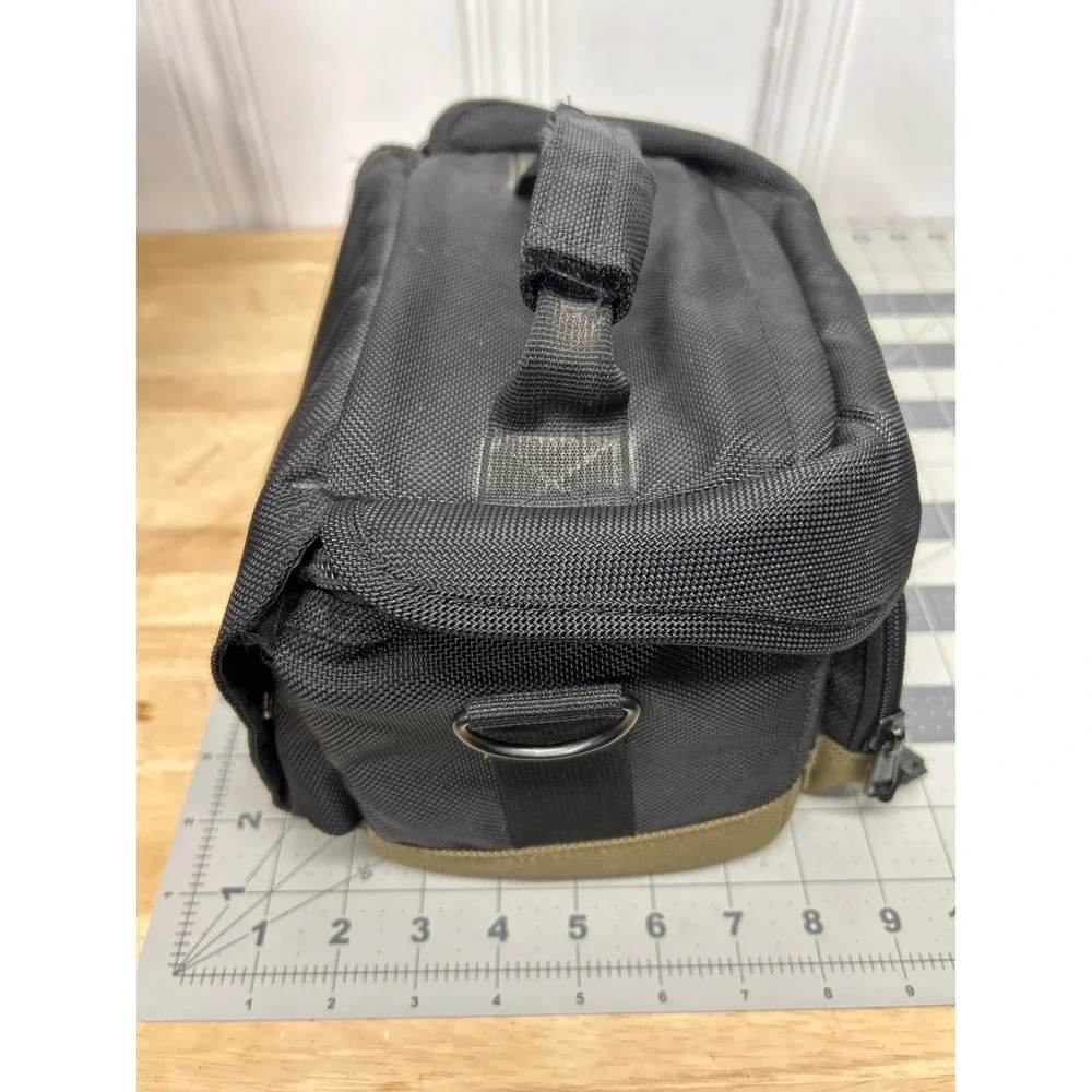 Canon Camera Bag Black Olive Green Padded Waist Belt Case‎ Small Photography